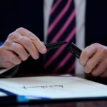 I am a psychologist. This is what your signature says about your personality